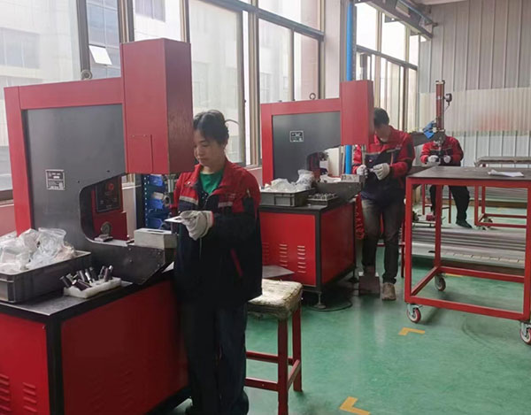 riveting squeezer (RV